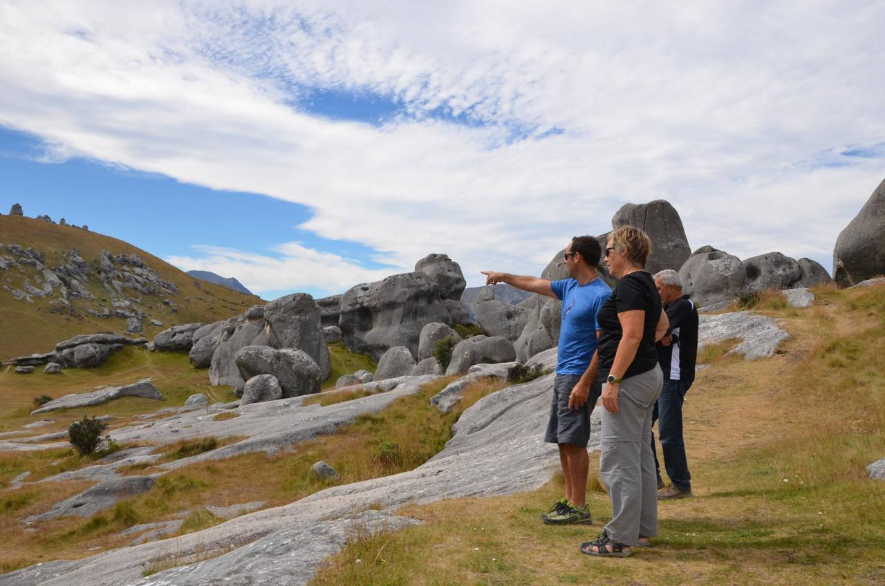 Explore the stunning limestone formations and breathtaking vistas that make Arthur’s Pass a must-see destination perfect for adventure seekers and nature lovers alike. Experience the beauty of New Zealand's Southern Alps.
